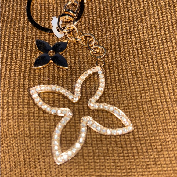 Gold Tone charm Keychain with Crystal floral Accents - Picture 4 of 8